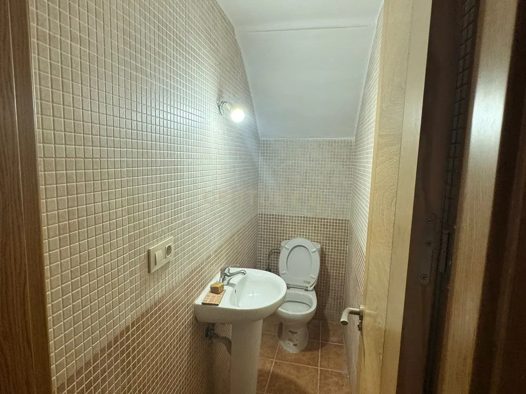 Casa Renovada em Aldeanueva de la Vera, Cáceres - Image 13