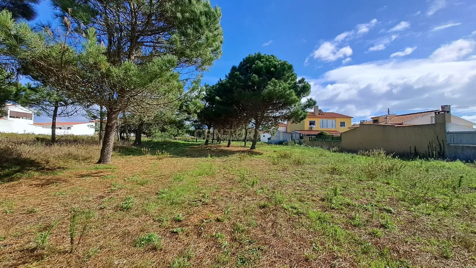 Lote de Terreno Urbano com Vista Mar – Oportunidade Única! - Image 6