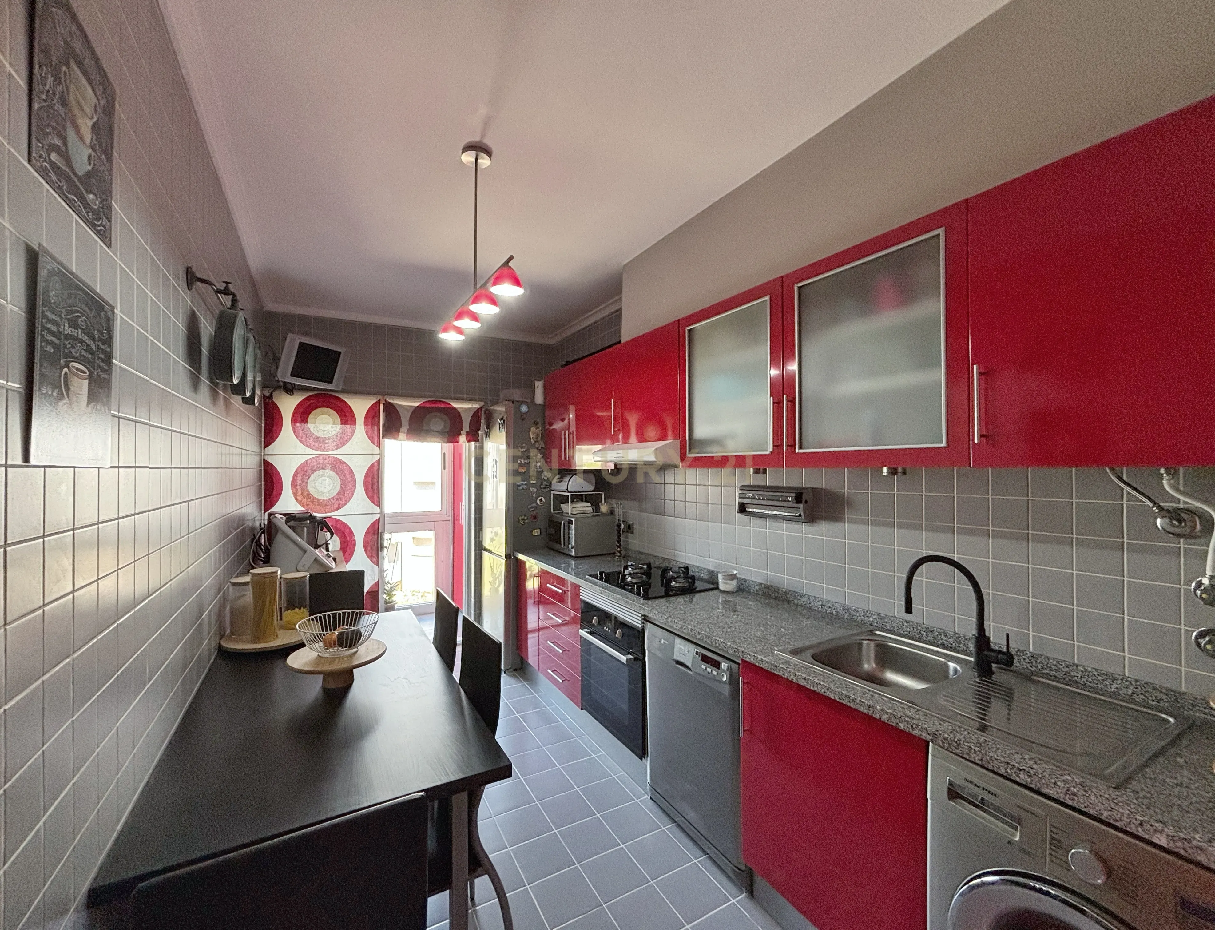 Oportunidade - Apartamento T3 em Portimão - Image 15