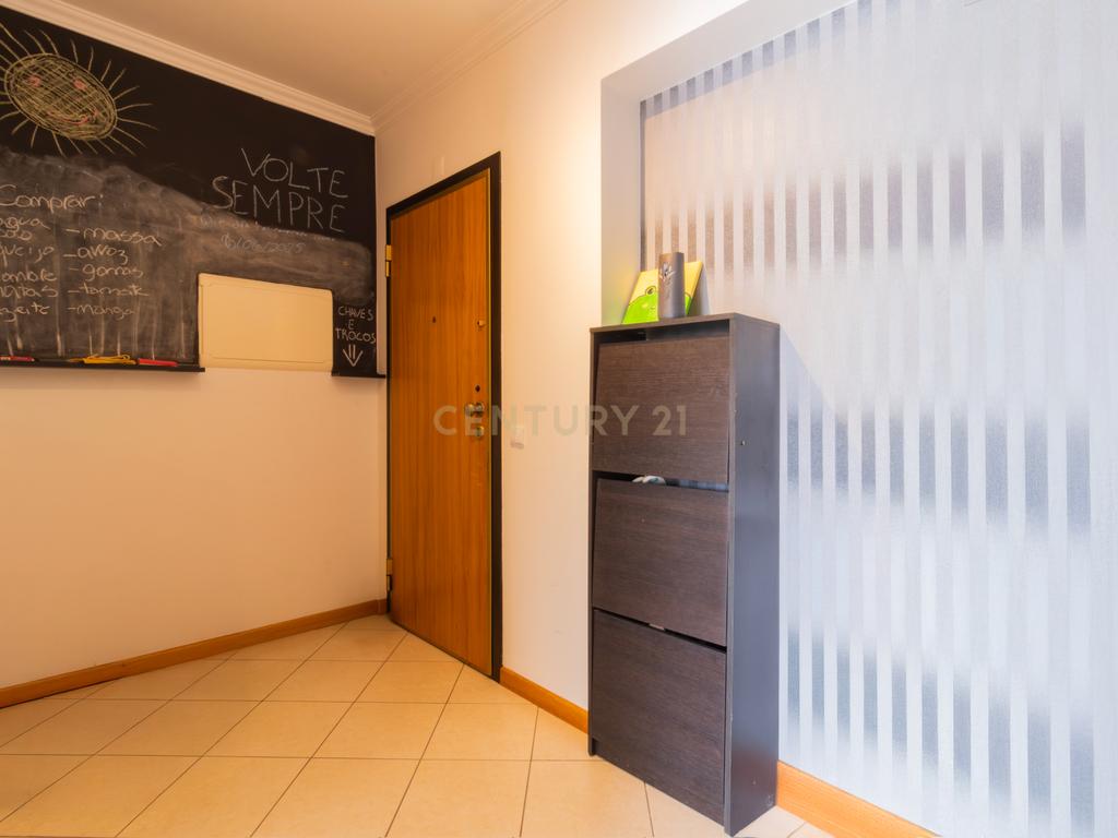 Apartamento T3 Espaçoso com elevador em Pataias, Alcobaça com Vista para o Campo - Image 6
