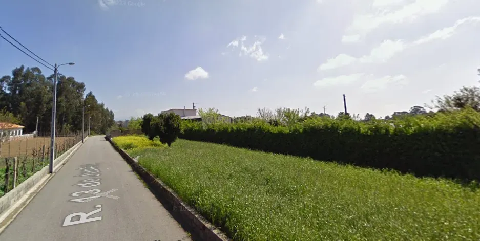 Terreno com Vista Panorâmica em Oiã - Oliveira do Bairro - Image 1