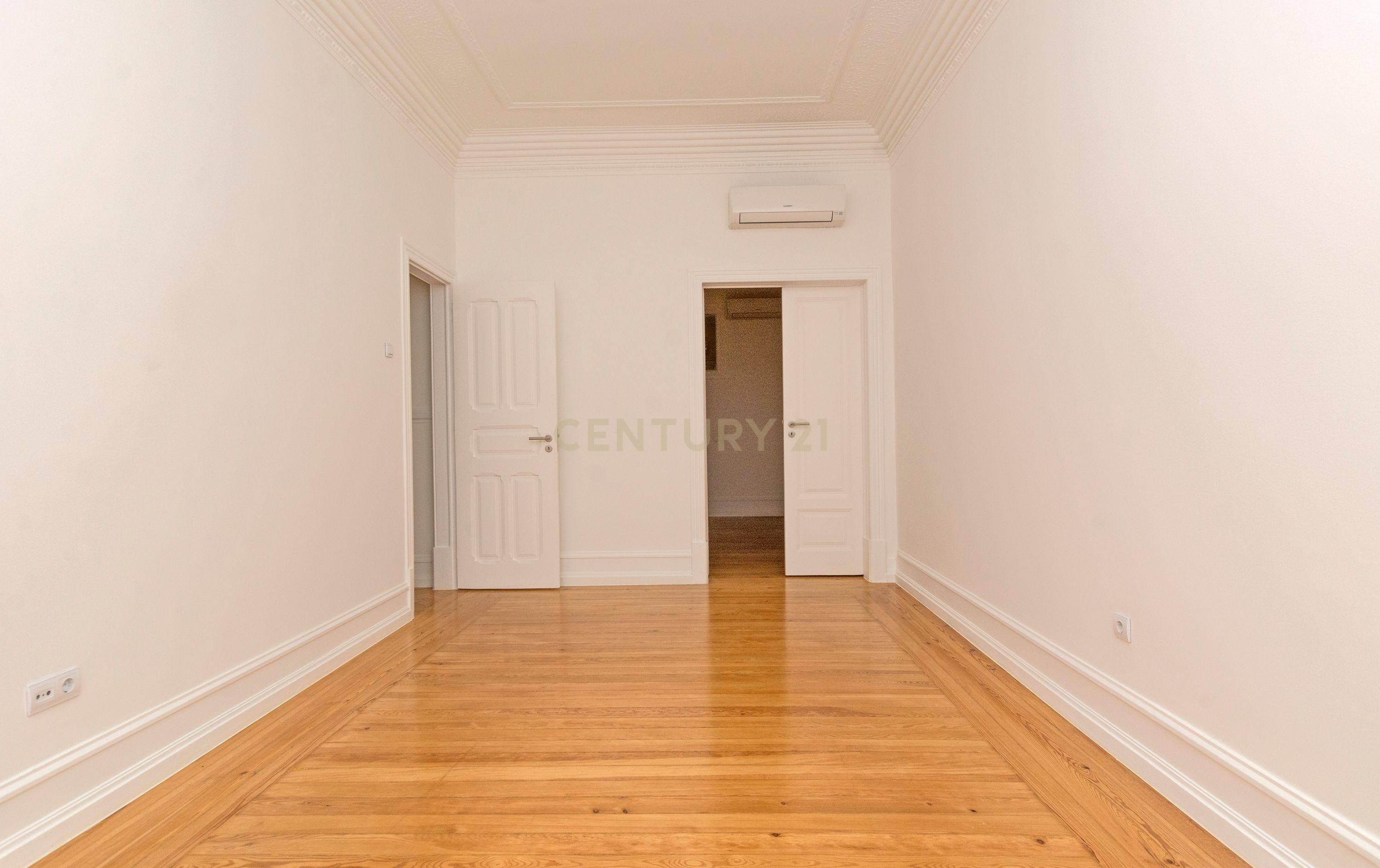 Fotografia 11 de Apartamento Renovado em Avenidas Novas, Lisboa