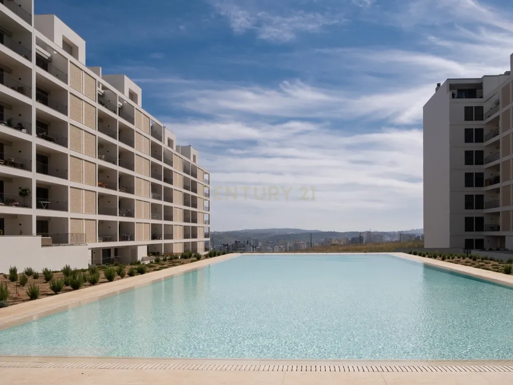 T4 Novo ELOU JARDINS condomínio privado com piscina em Santo António dos Cavaleiros - Image 16