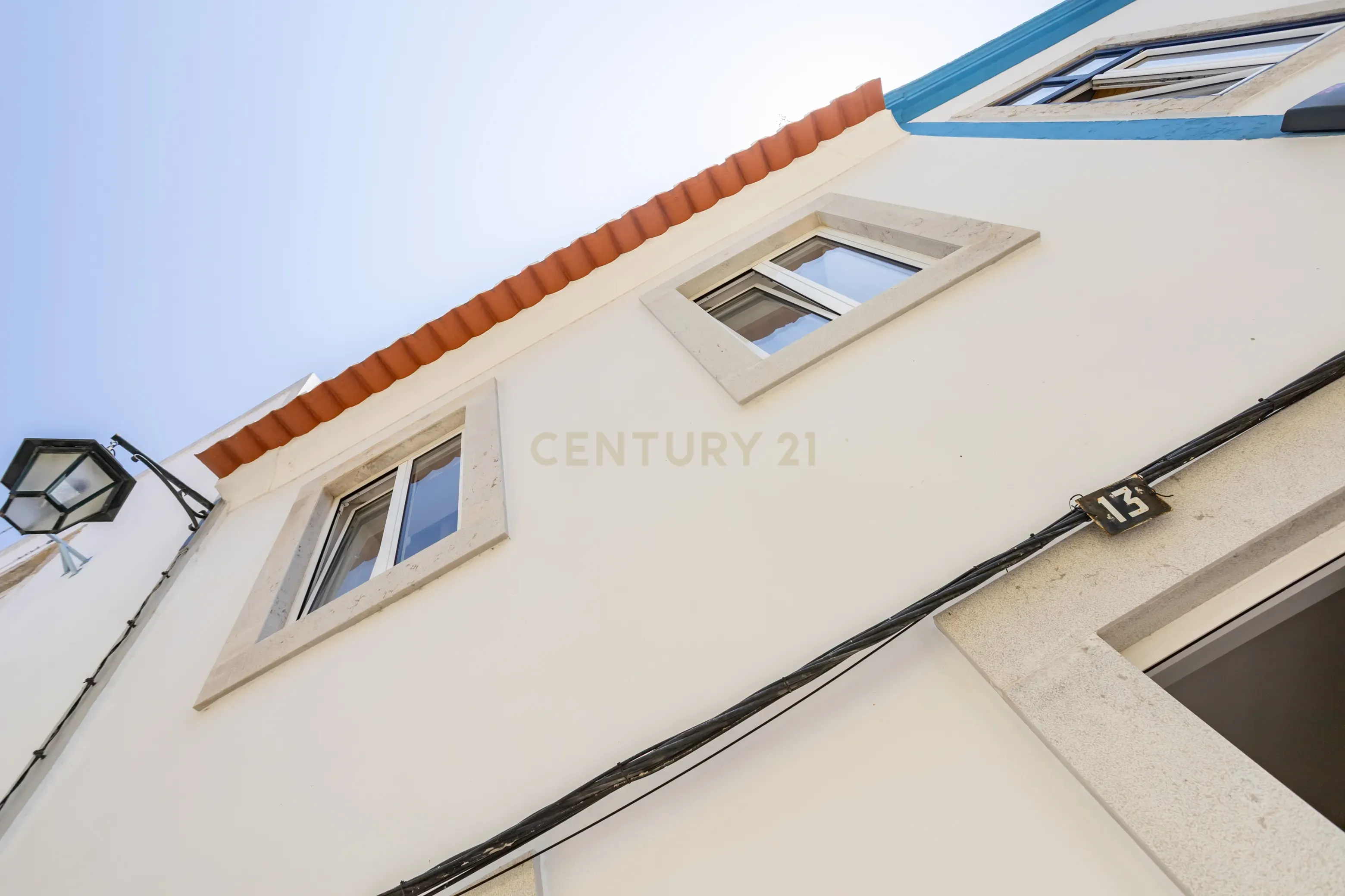 Fotografia 3 de Prédio de Charme Totalmente Renovado no Coração da Baixa de Setúbal – Investimento de Excelência