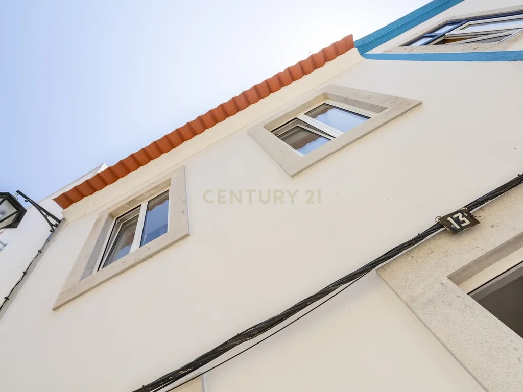 Prédio de Charme Totalmente Renovado no Coração da Baixa de Setúbal – Investimento de Excelência - Image 3