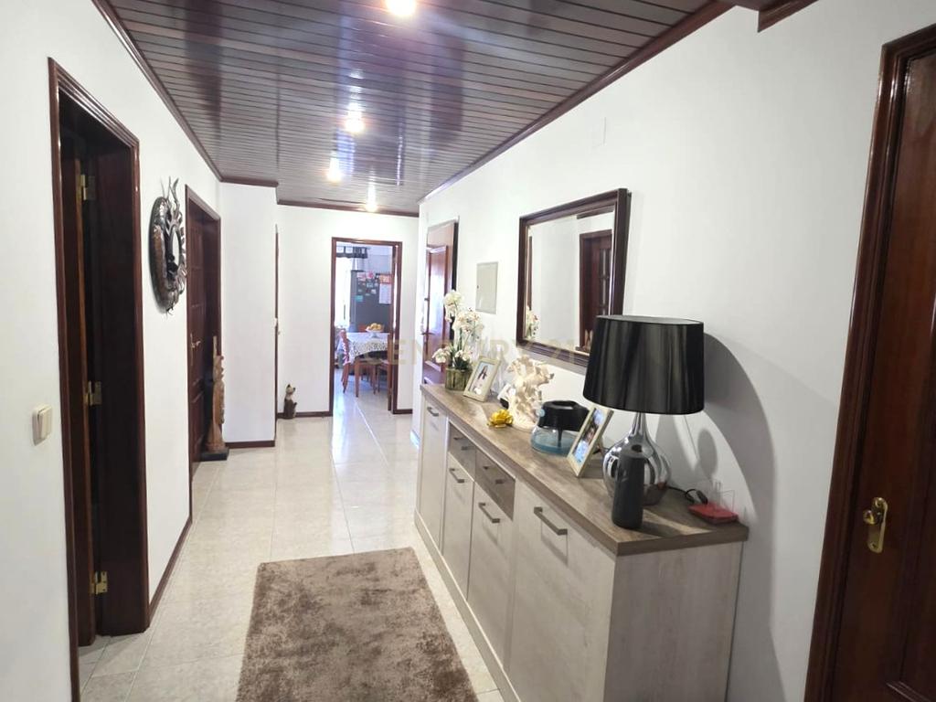 Apartamento T3 na Amora com ótimas áreas ( Novo periodo para visitas próxima 5 feira, de tarde,  dia 5 Junho 2025 - Image 6