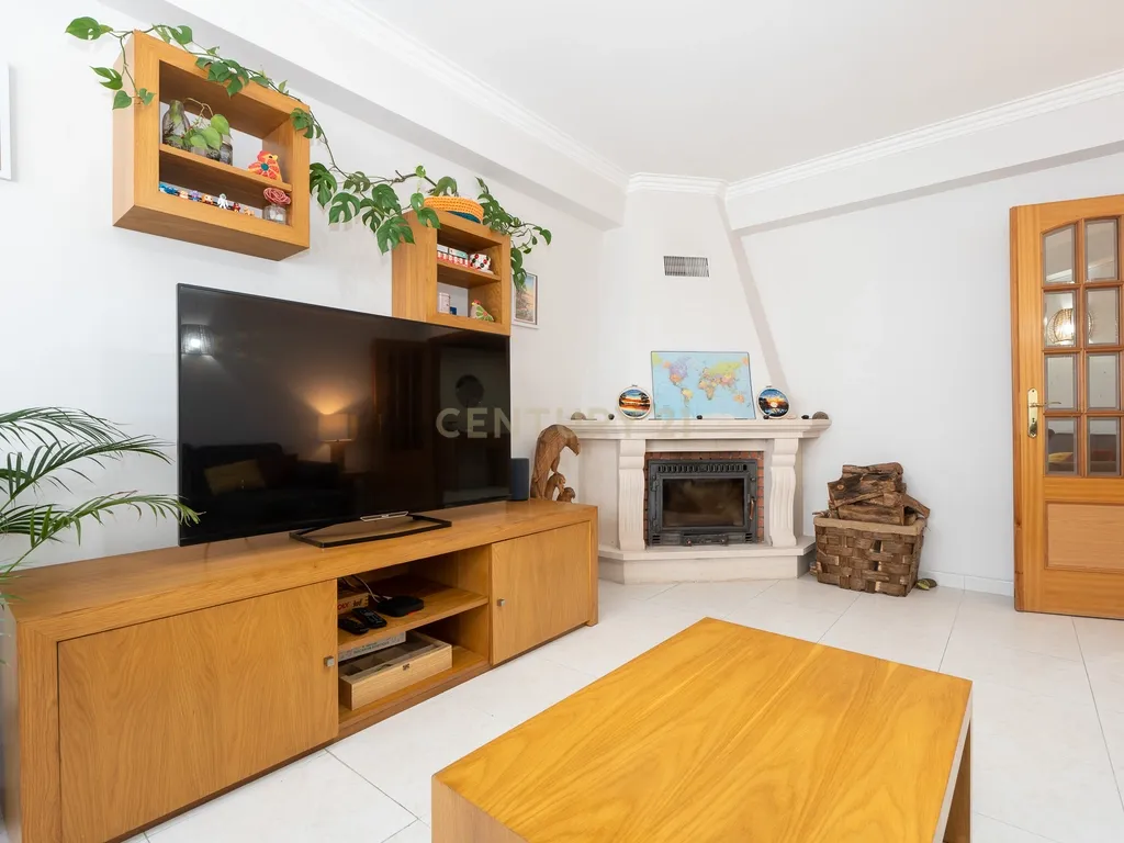 **Fantástico apartamento T2 na Cavaleira** - Image 13