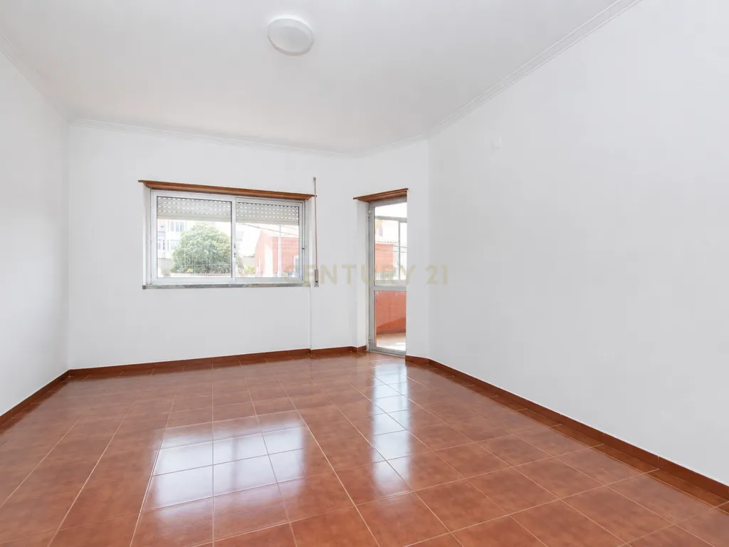 Apartamento T3 no Estoril - Fontaínhas - Image 7