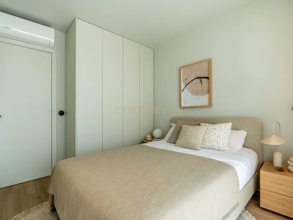 Apartamentos de Prestígio no Centro de Albufeira no Único Condomínio Novo com Vista Mar a Poucos Passos da Praia - Image 19
