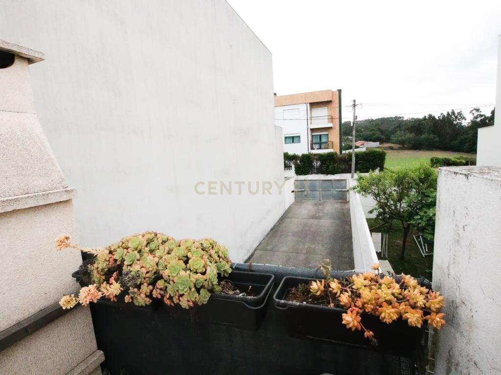 Moradia T3+1 em Alfena, Porto — Excelente localização, conforto e qualidade de construção - Image 24