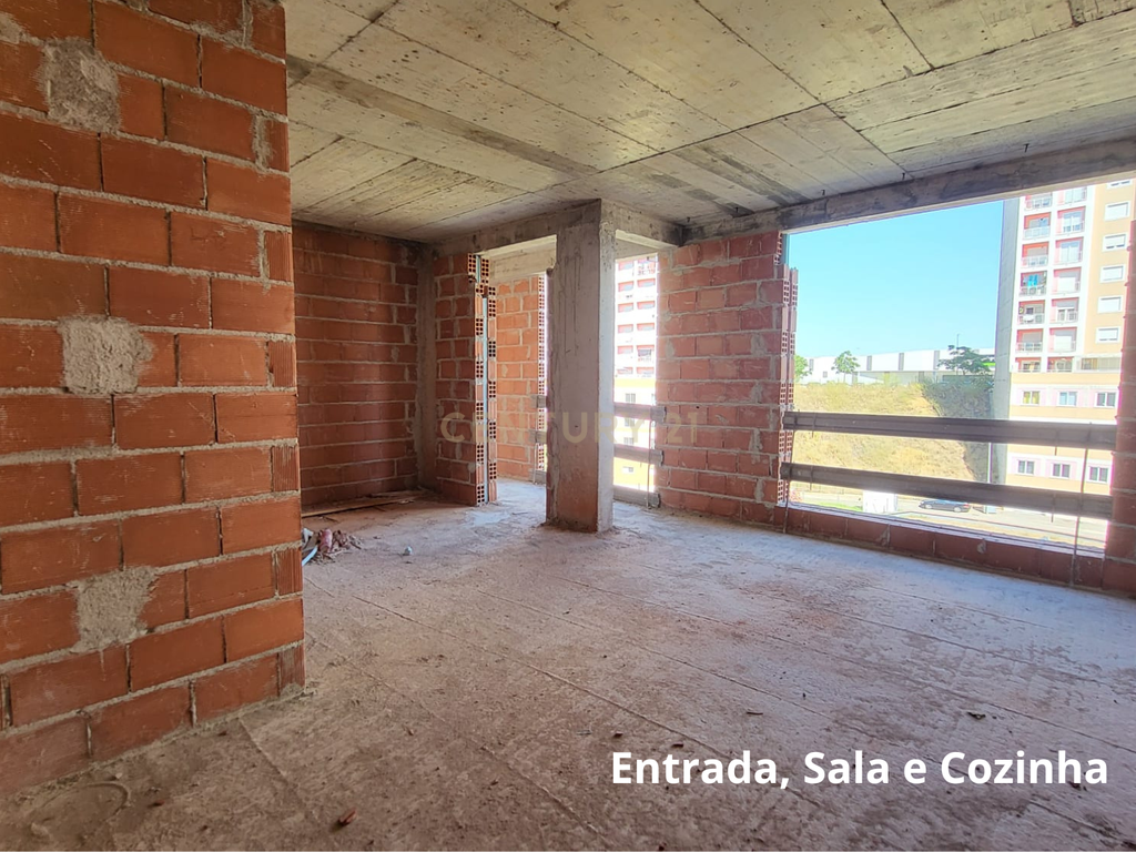 APARTAMENTO T2 COM TERRAÇO | SANTA MARTA DO PINHAL | CORROIOS - Image 4