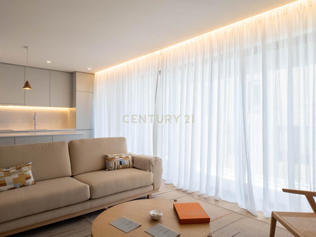 APARTAMENTO T4 NOVO | VISTA LIVRE MAR | CONDOMINIO LE PARC | PISCINA | QUADRA DE PADEL|  VILA NOVA DE GAIA - Image 7