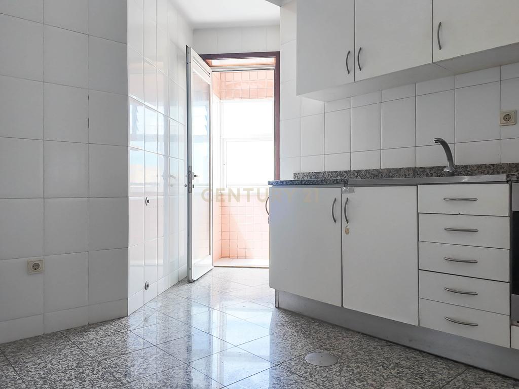 Apartamento T3 - Rio Tinto, Gondomar - Image 12