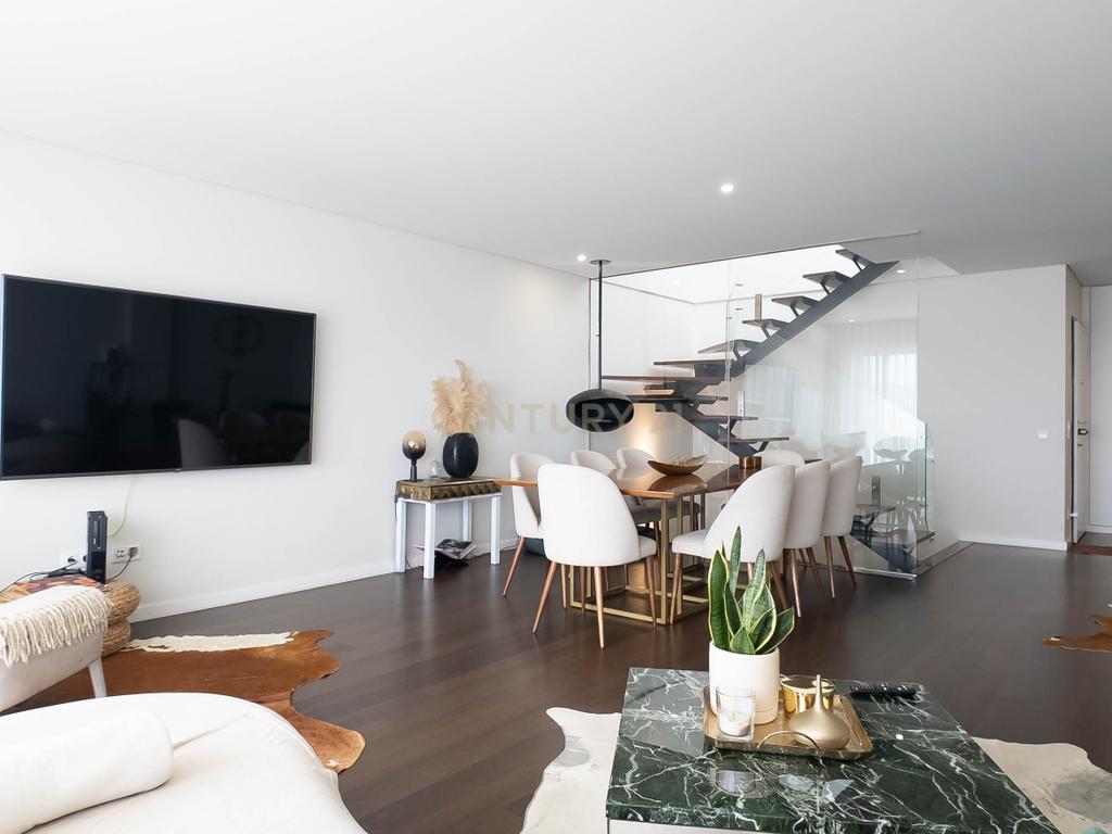Apartamento T3 Triplex em condomínio privado em Vila Nova Gaia. - Image 10