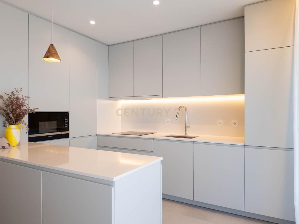 APARTAMENTO T4 NOVO | VISTA LIVRE MAR | CONDOMINIO LE PARC | PISCINA | QUADRA DE PADEL|  VILA NOVA DE GAIA - Image 12