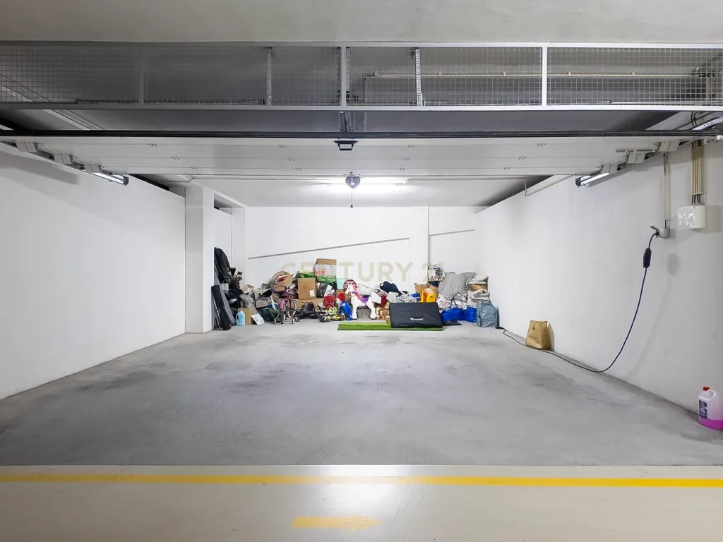 Apartamento T3 Triplex em condomínio privado em Vila Nova Gaia. - Image 45