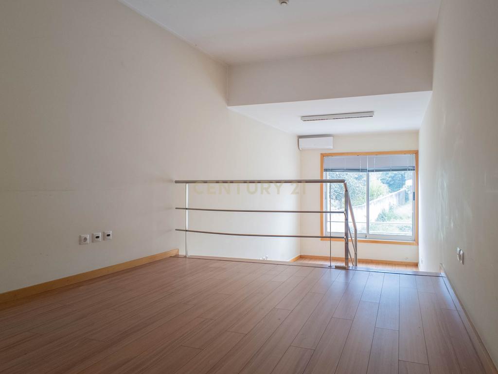 Prédio no Centro de Avintes – Vila Nova de Gaia - Image 11