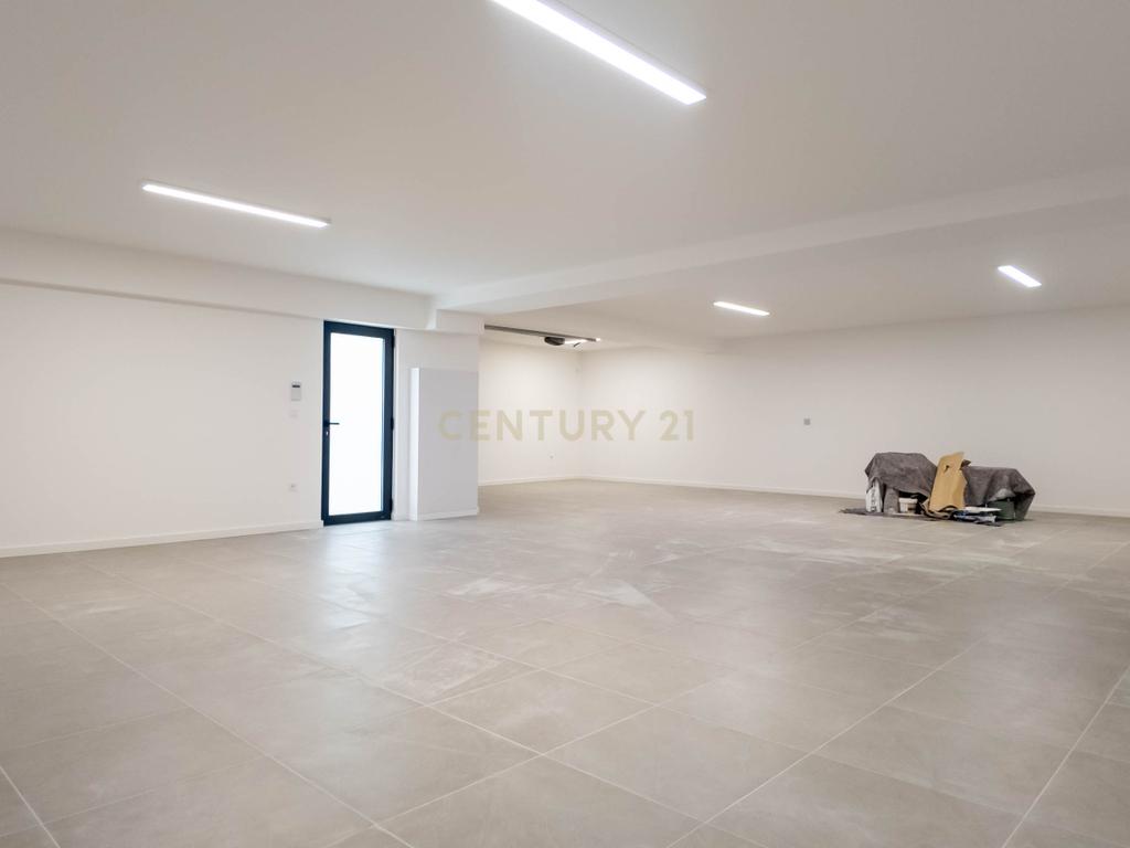 Moradia nova T4+1, de luxo, a escassos metros da Praia de Canidelo - Image 46