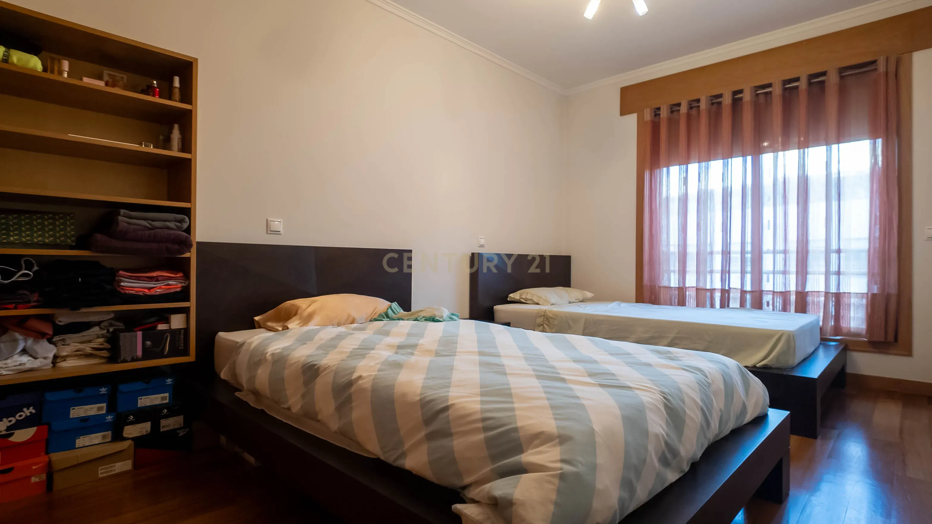 Apartamento T2 com Box Perto das praias de Espinho - Image 20