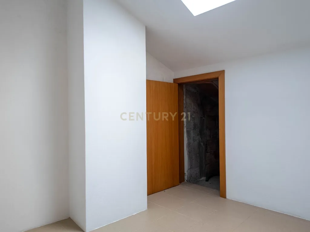 Prédio no Centro de Avintes – Vila Nova de Gaia - Image 22