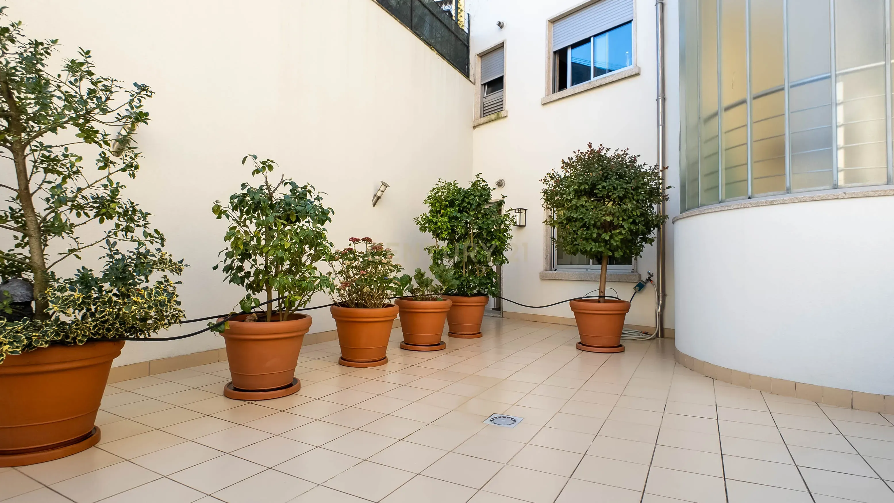 T2 com Terraço, Jardim em condomínio privado de luxo na Boavista. - Image 27