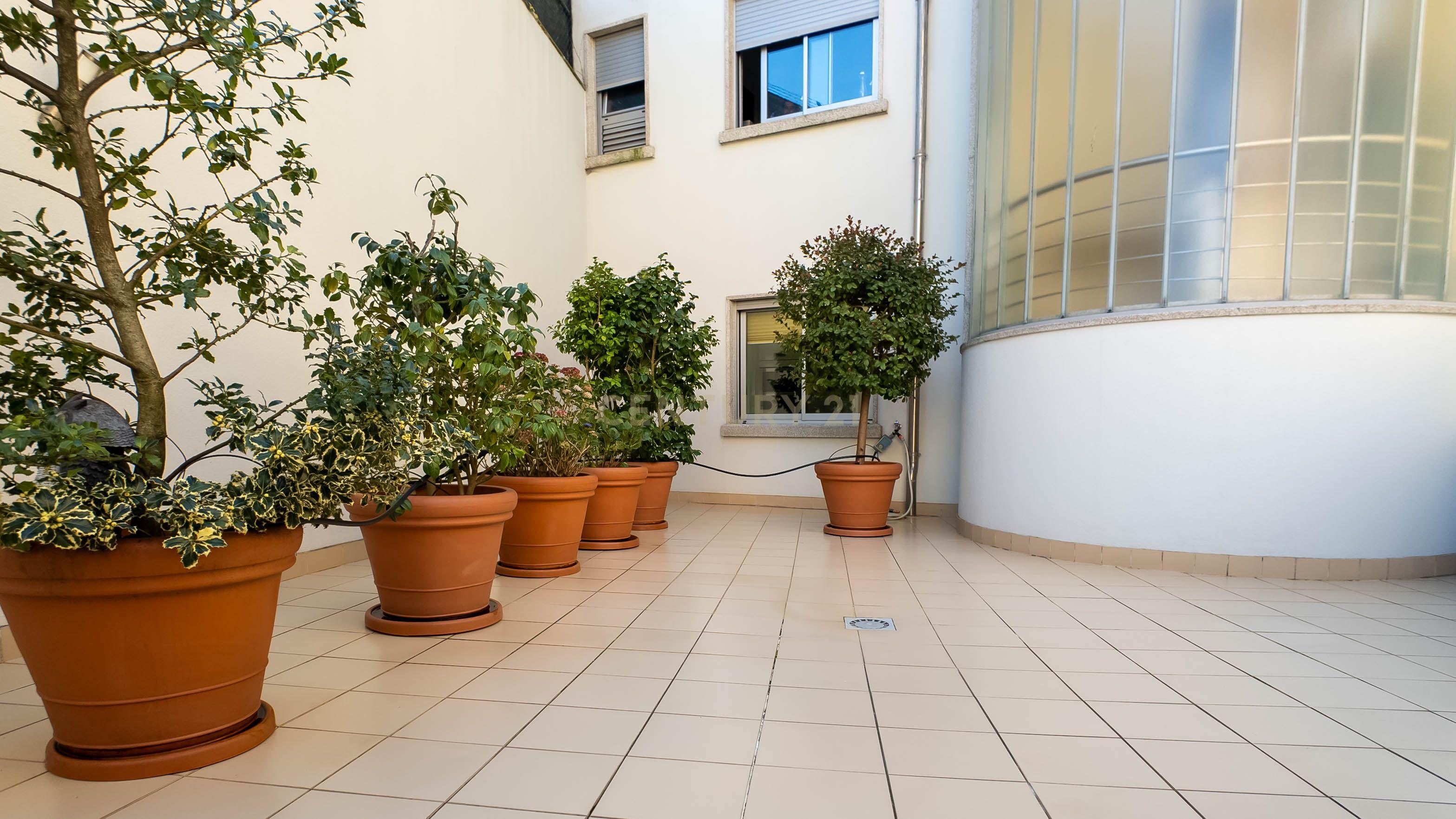 T2 com Terraço, Jardim em condomínio privado de luxo na Boavista. - Image 28