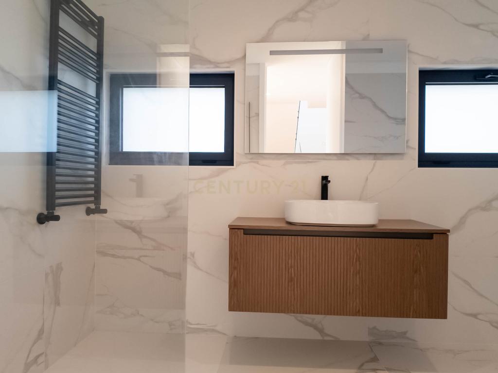 Moradia nova T4+1, de luxo, a escassos metros da Praia de Canidelo - Image 79