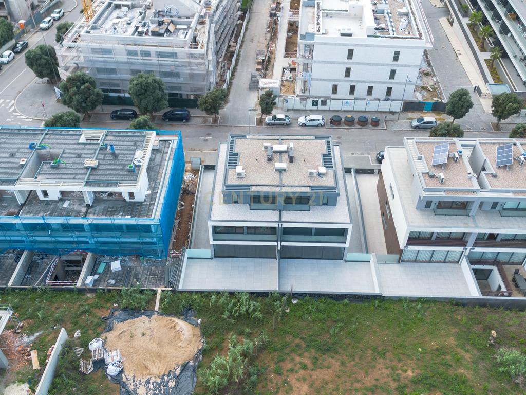 Moradia nova T4+1, de luxo, a escassos metros da Praia de Canidelo - Image 44