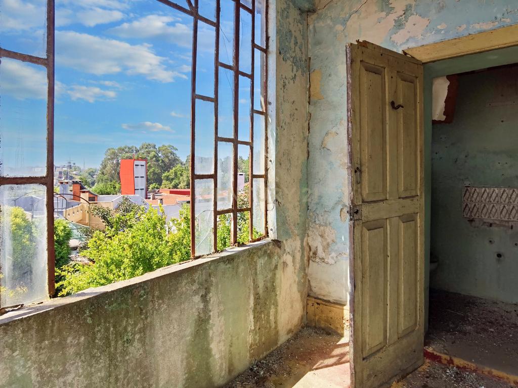 Prédio  ant a 1951 a Venda em Rio Tinto Prédio em propriedade total com Andares ou divisões susceptíveis de utilização Independente  Numero de pisos do artigo: 3 pisos - Image 4