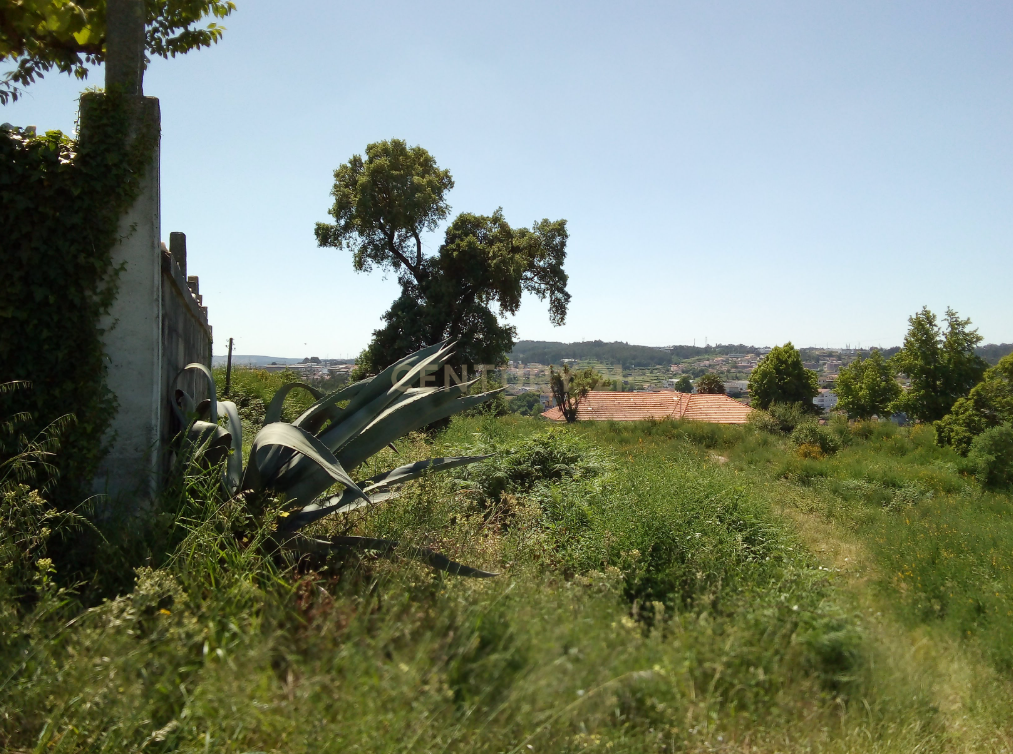 Venda de 2 Terrenos Urbanos em Travessa Seixo Nº s/n Arreigada (Paços de Ferreira) - Image 10