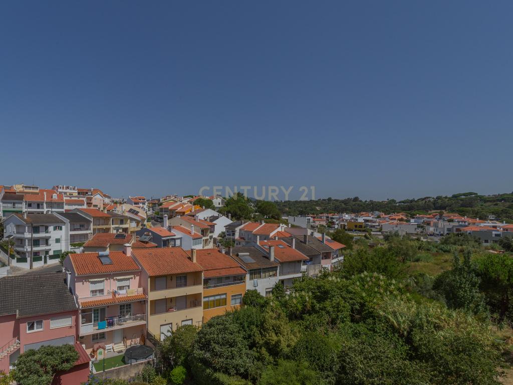 Luxuoso apartamento no Monte Estoril, Cascais com Vista Panorâmica e Acessos - Image 29