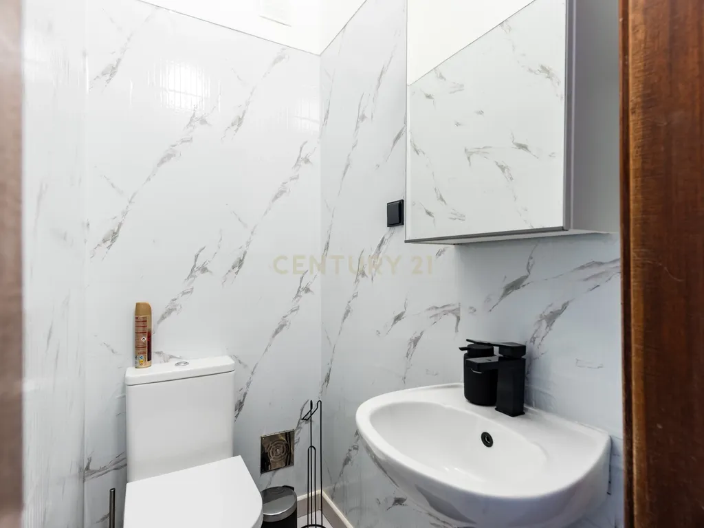 T3 Remodelado com varanda - Image 22