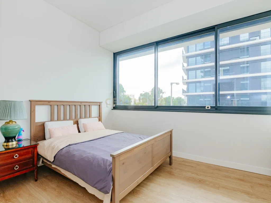 Apartamento T4 no VALRIO, Olivais - Image 15