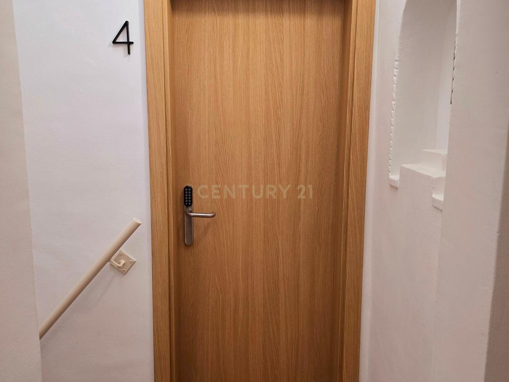 Moradia T6 Duplex no Centro Histórico de Évora – Ideal para Alojamento Local ou Arrendamento Estudantil - Image 28
