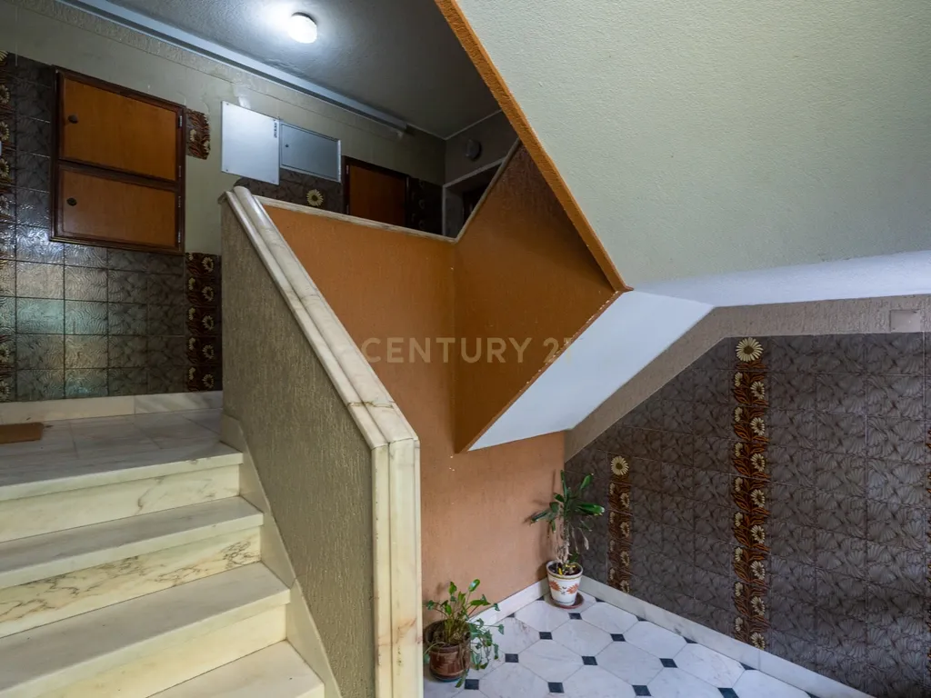 Arrendamento - Apartamento T3 Amadora - Mobilado!! - Image 29