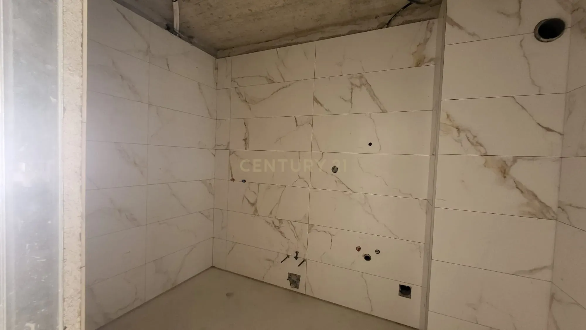 APARTAMENTO T2 COM TERRAÇO | SANTA MARTA DO PINHAL | CORROIOS - Image 7