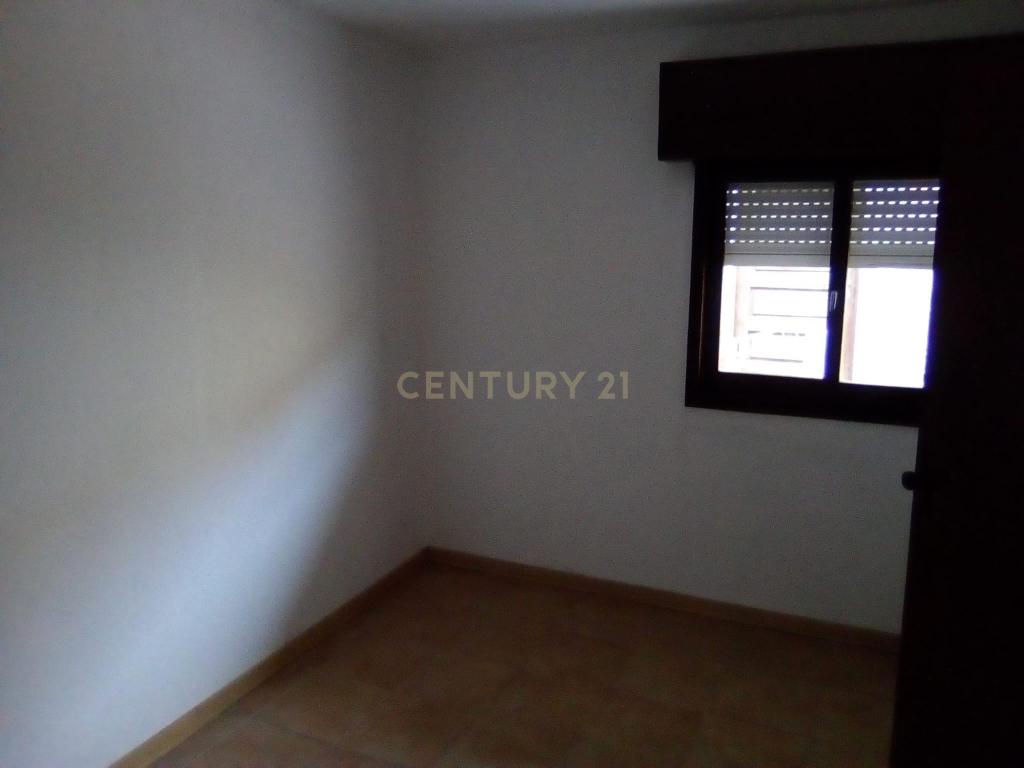 3 Moradias em Santa Cruz do Bispo - Image 19