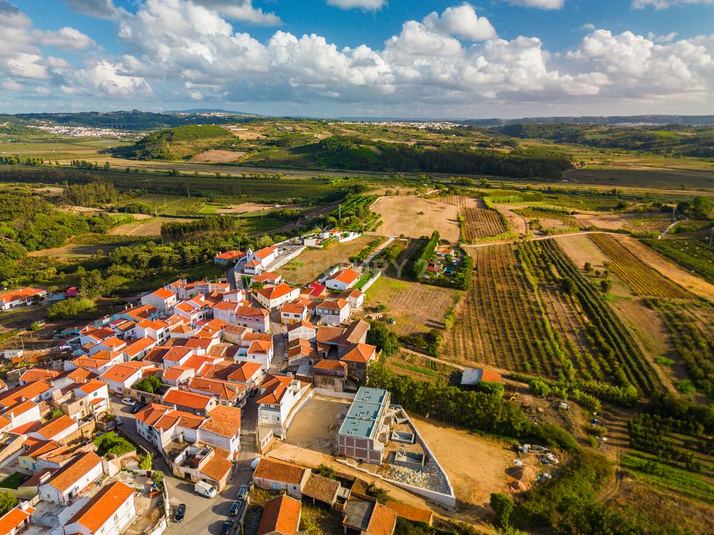 Moradia T3 com Piscina | Vista Lagoa de Óbidos e Foz do Arelho - Image 17