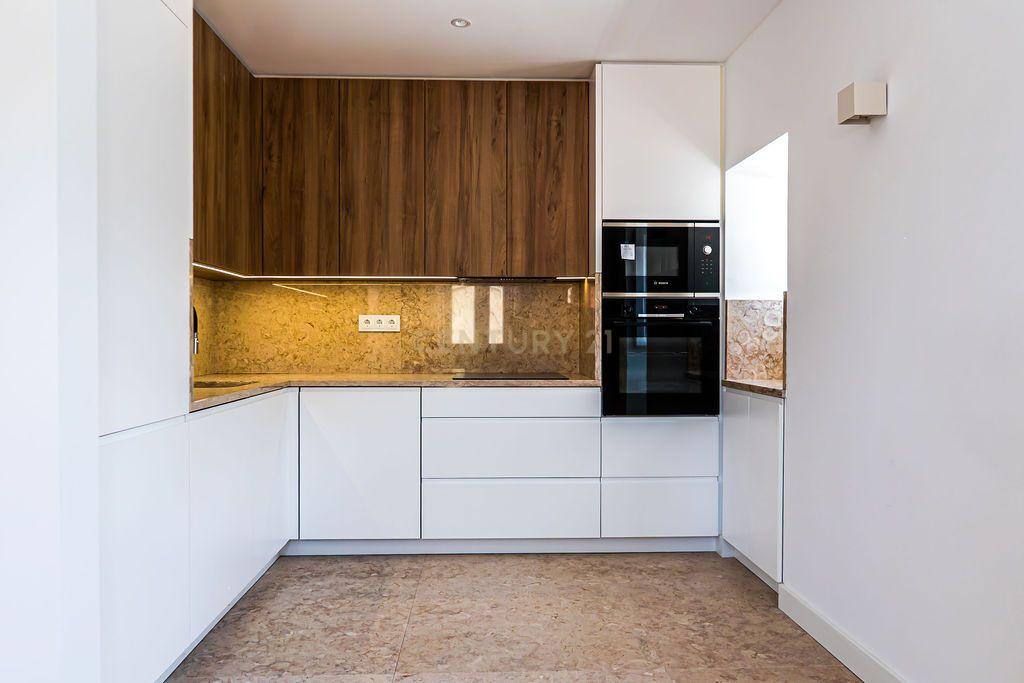 Fotografia 4 de Apartamento T3 Duplex | Edifício Totalmente Reabilitado | Centro Amadora