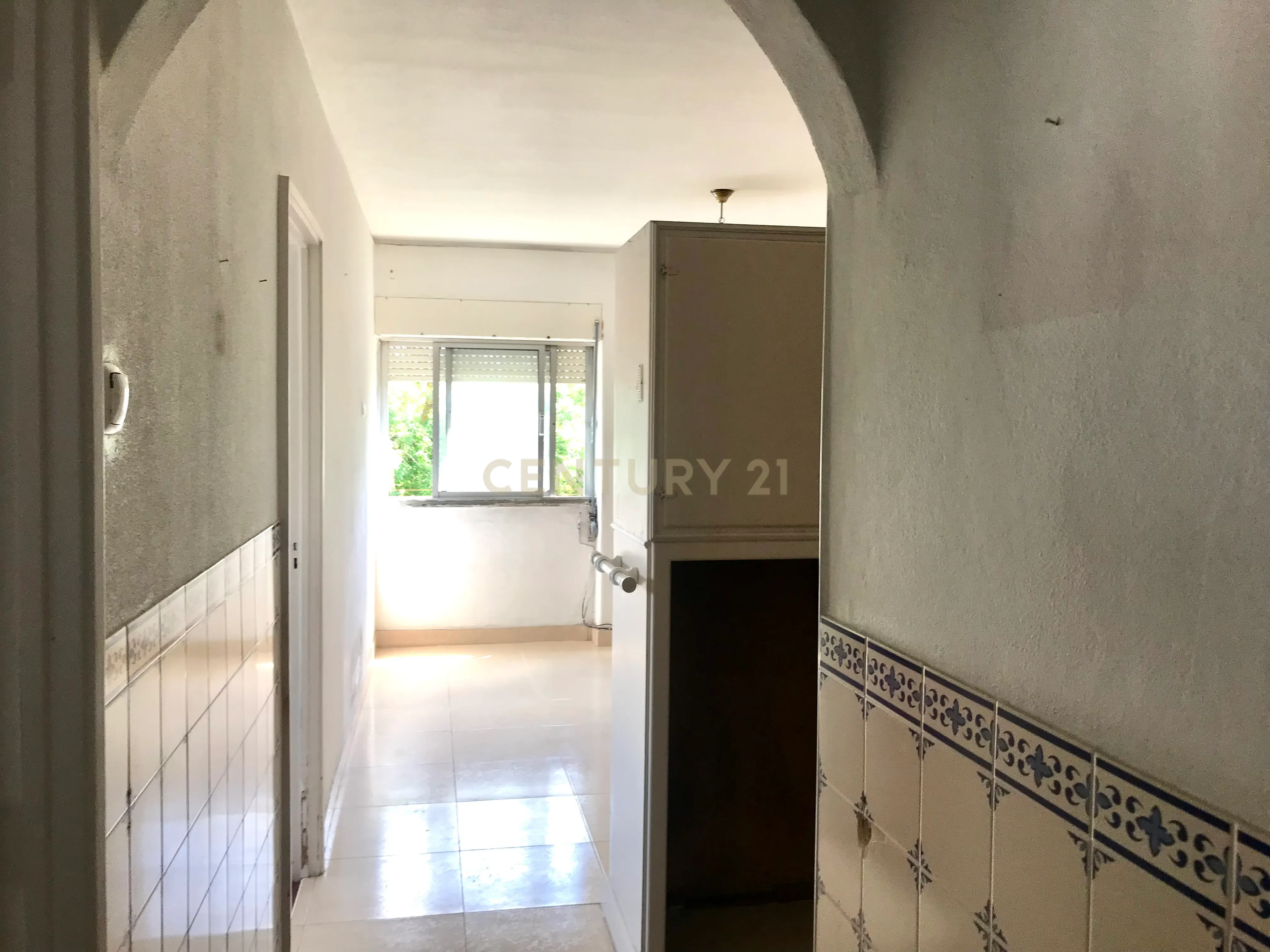 Apartamento T2 à Venda nos Olivais Norte - Image 1