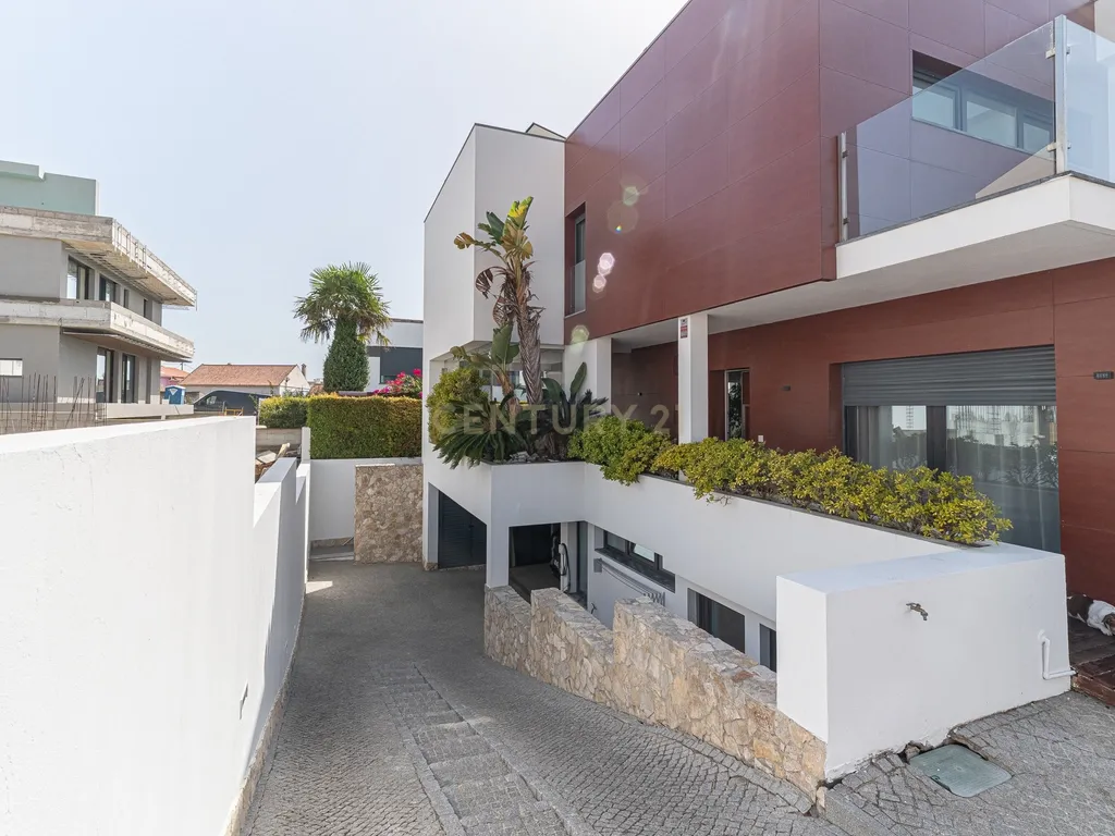 Moradia Geminada T4 em Carcavelos, Sassoeiros - Image 9