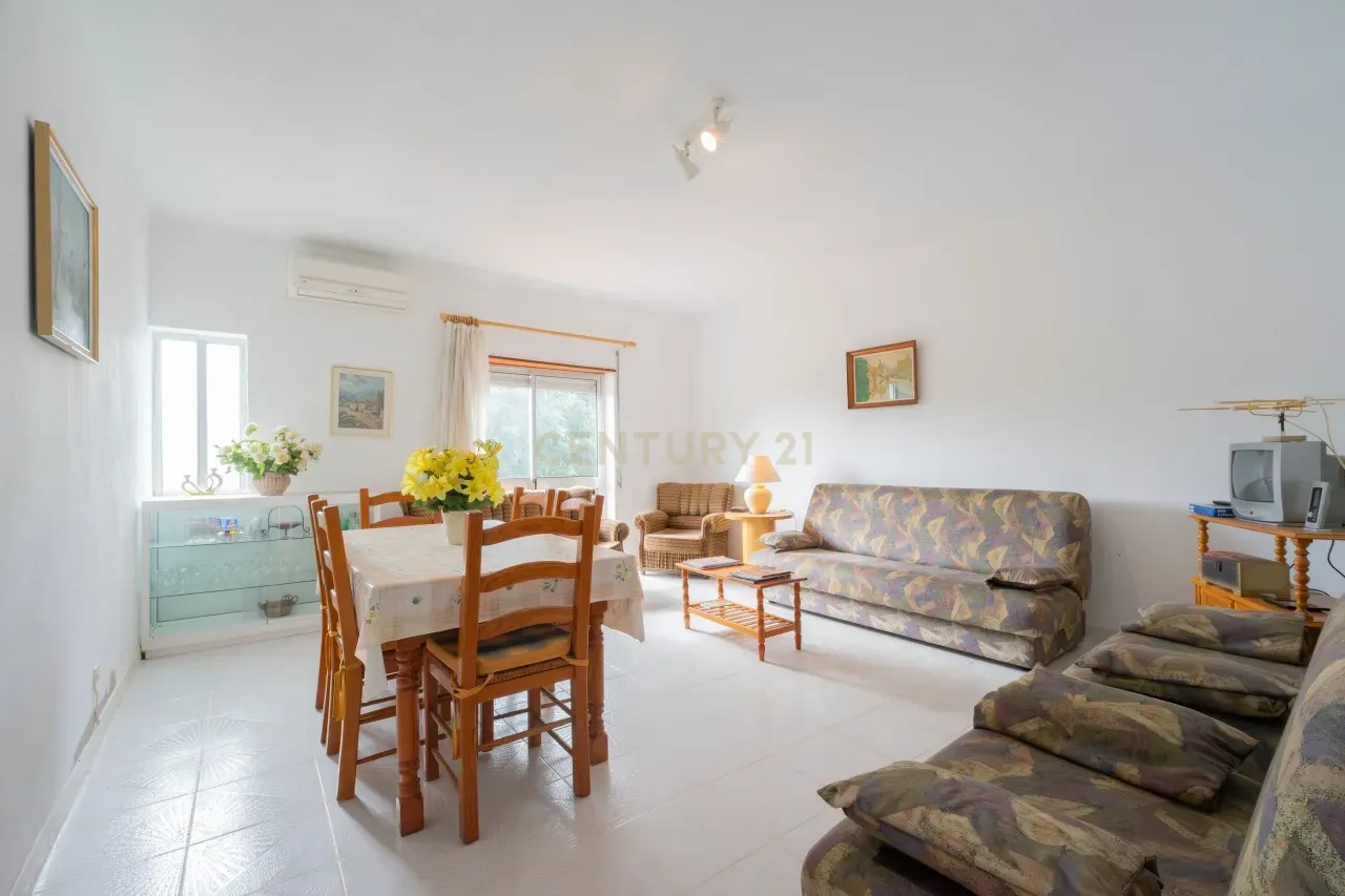 Fotografia 6 de Apartamento T3 excelentes áreas, varandas em todas as divisões, Vale de Caranguejo, Tavira