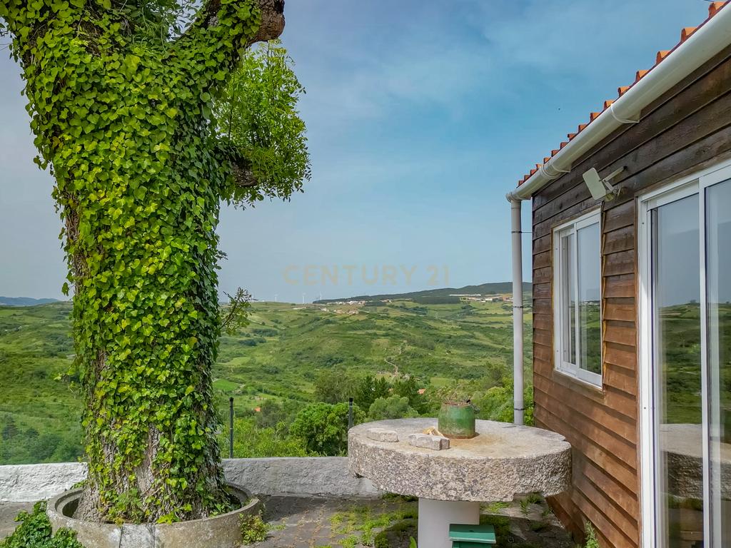 Moradia T2 com jardim e vista serra - qualidade de vida a 30 minutos de Lisboa | Arruda dos Vinhos - Image 24
