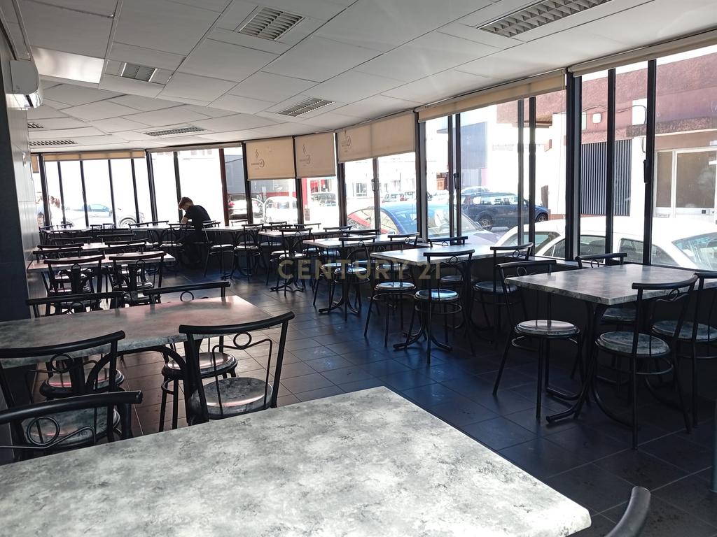 Café Snack Bar em Ramalde para Trespasse - Image 2