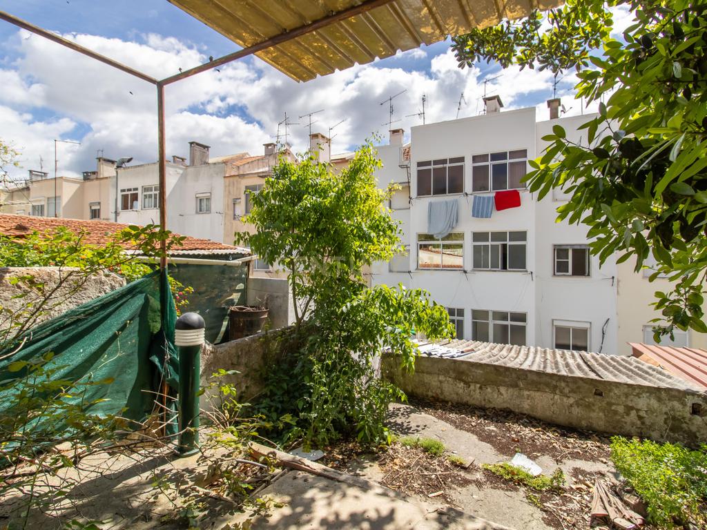 Prédio Totalmente Arrendado | Excelente Oportunidade de Investimento | Póvoa de Santa Iria - Image 9