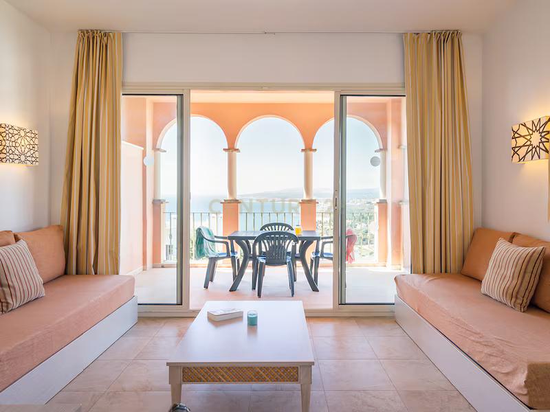 Apartamento Moderno em Manilva, Málaga com Acessibilidade e Piscina, Inversión y Vacaciones - Image 9