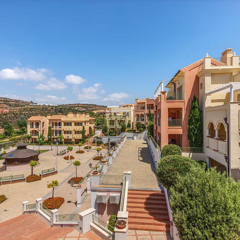 Apartamento Moderno em Manilva, Málaga com Acessibilidade e Piscina, Inversión y Vacaciones - Image 13