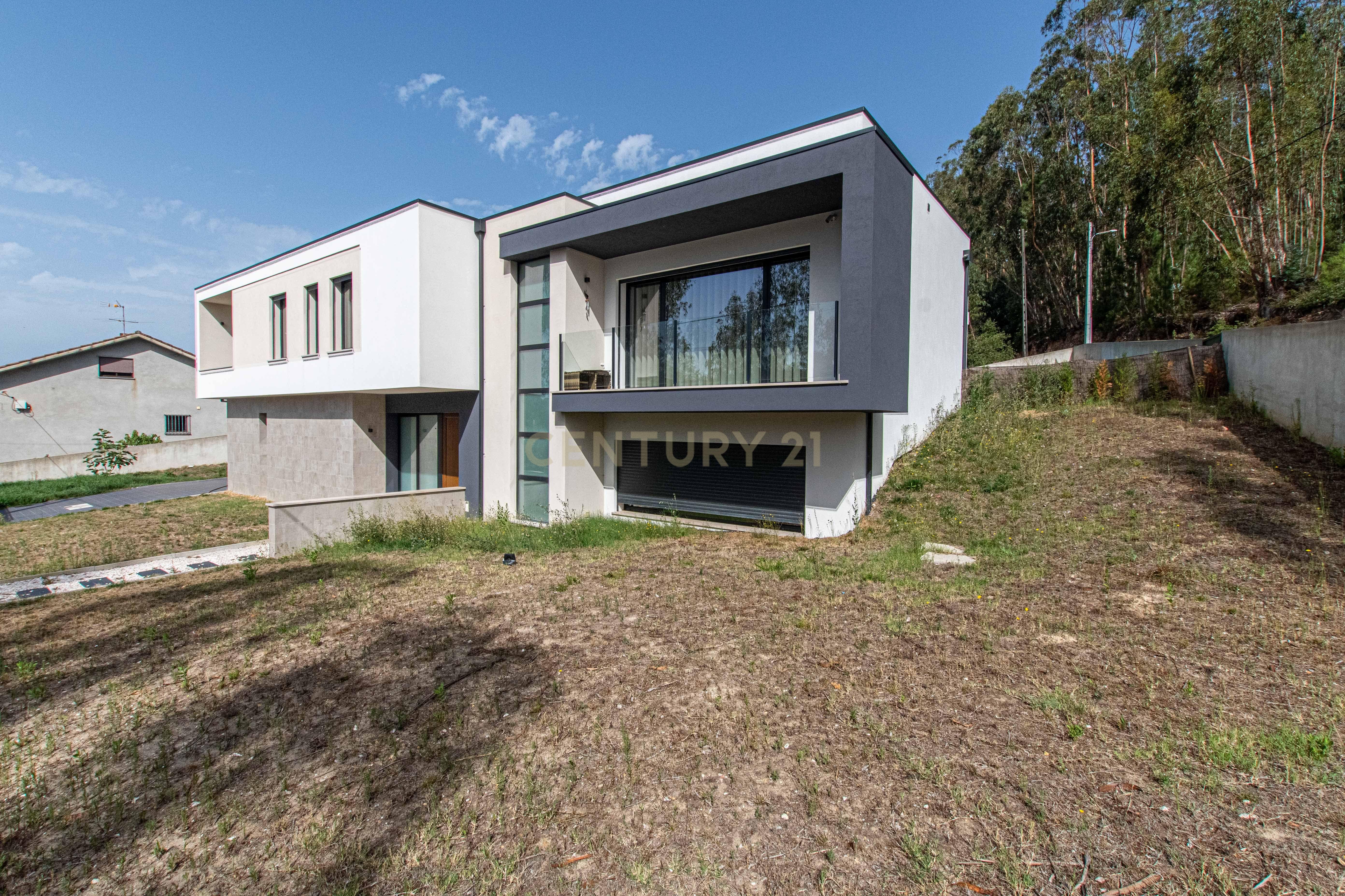 Moradia T4 à venda em Pelariga, Pombal — foto 2