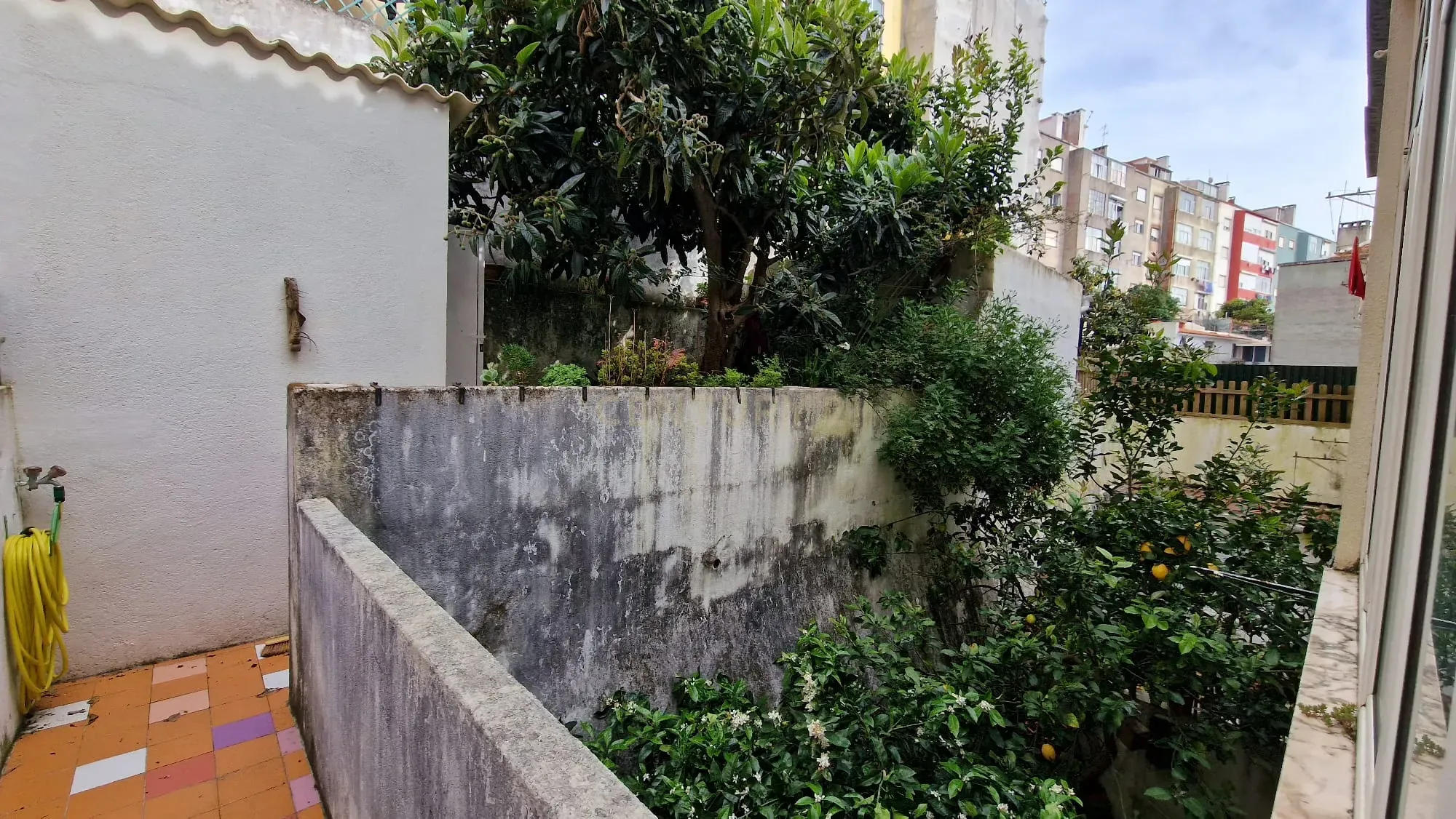 Apartamento T2 com Terraço em Queluz – 5 Min da Estação Queluz/Belas - Image 41