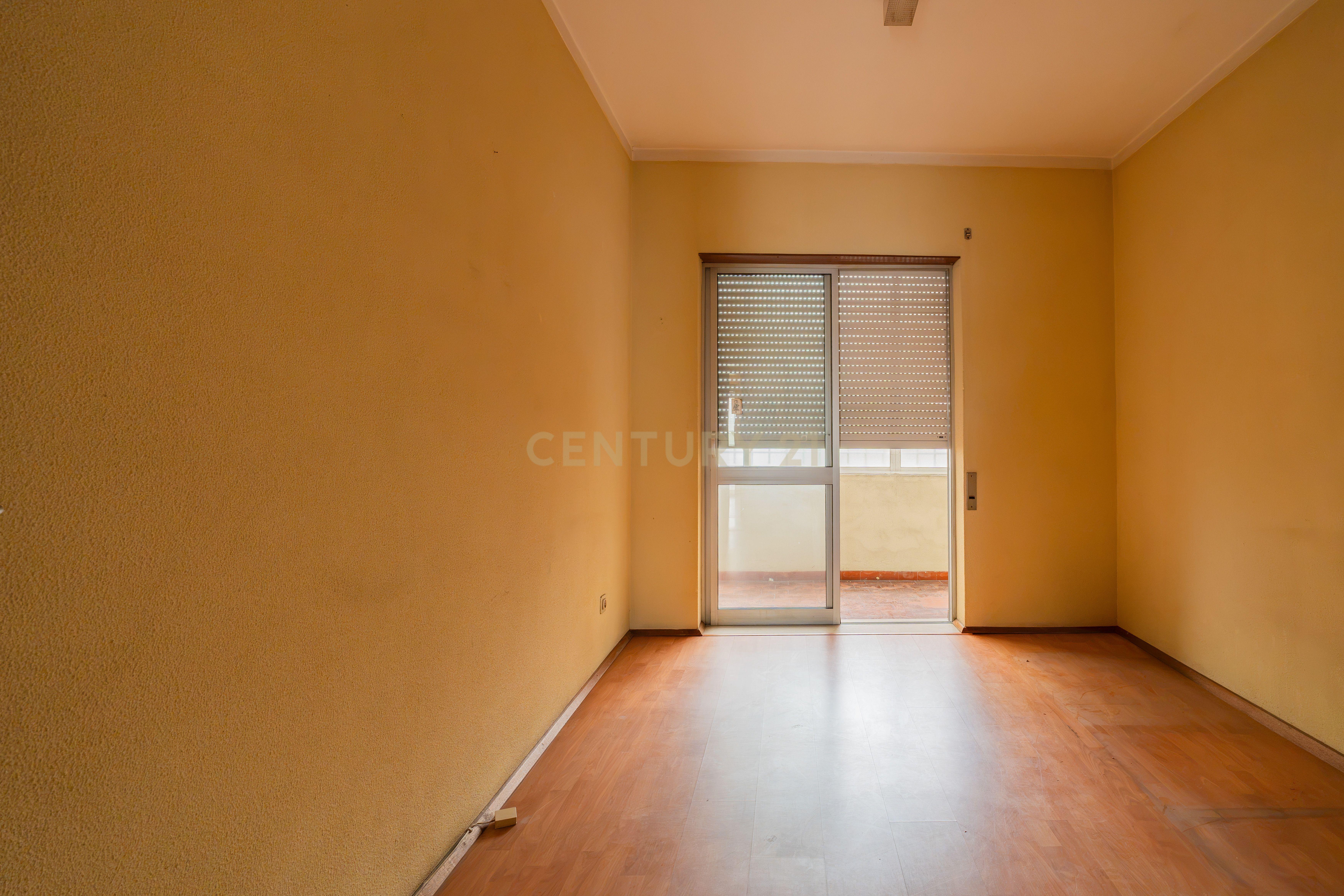 Fotografia 5 de Apartamento T2 em Marinha Grande - Oportunidade Única!
